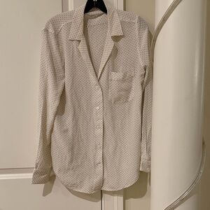 Equipment Women’s White Button Down Blouse with Micro Polkadot Print Sz M